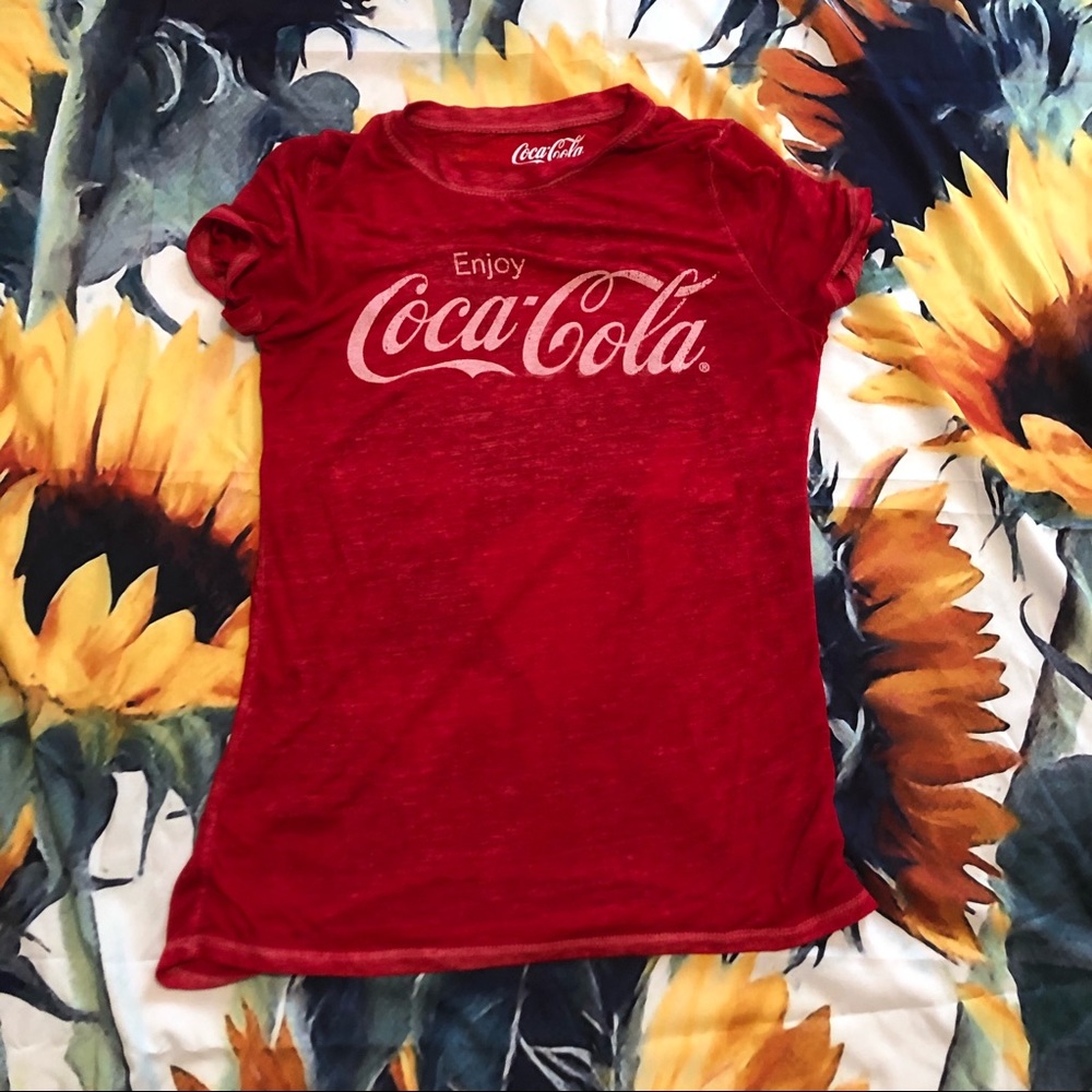 •coca-cola tshirt•